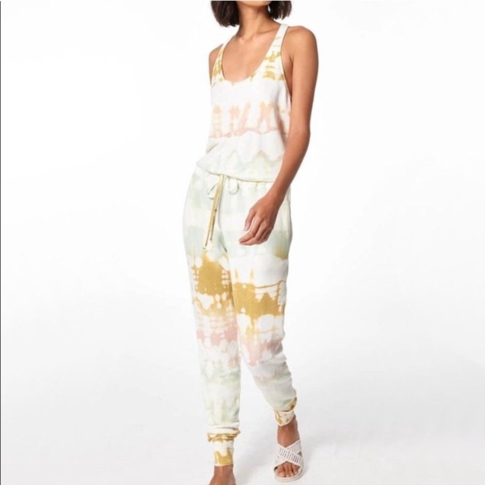 𝅺Young Fabulous & Broke green and peach tie dye Jumpsuit w/ pockets size xs